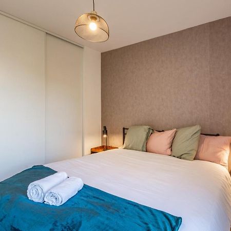 Апартаменти Luxe Flat For 7 - Fairytale Factory Бюссі-Сен-Жорж Екстер'єр фото
