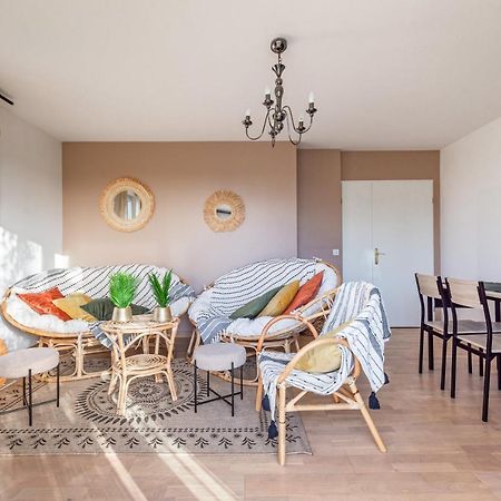 Апартаменти Luxe Flat For 7 - Fairytale Factory Бюссі-Сен-Жорж Екстер'єр фото