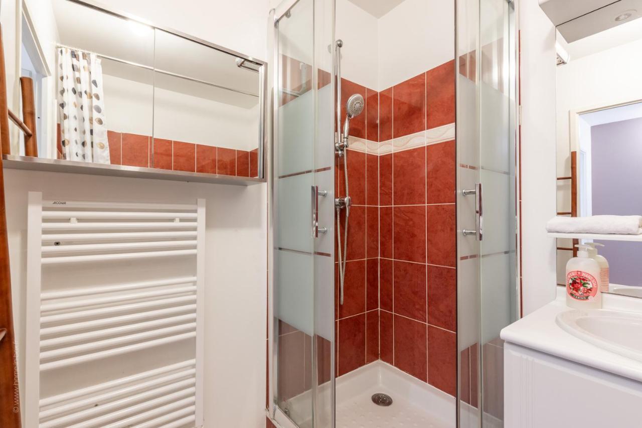 Апартаменти Luxe Flat For 7 - Fairytale Factory Бюссі-Сен-Жорж Екстер'єр фото