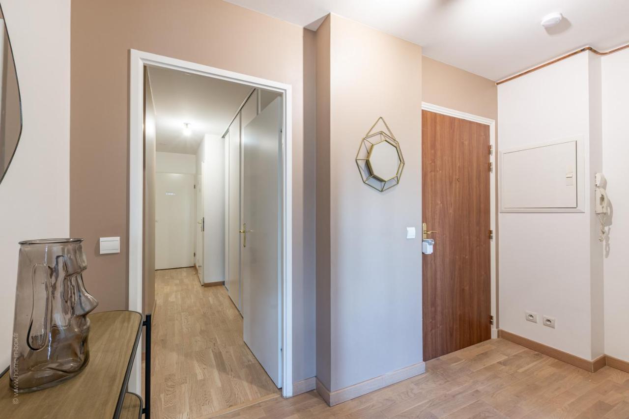 Апартаменти Luxe Flat For 7 - Fairytale Factory Бюссі-Сен-Жорж Екстер'єр фото
