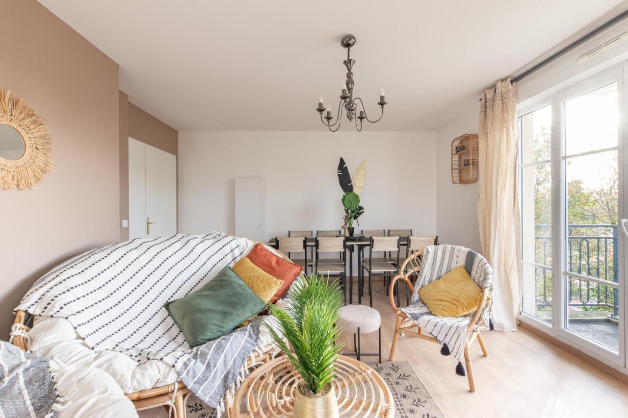 Апартаменти Luxe Flat For 7 - Fairytale Factory Бюссі-Сен-Жорж Екстер'єр фото